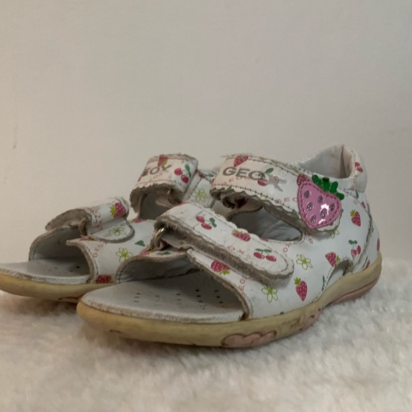 Geox Strawberry print sandals - Picture 1 of 5